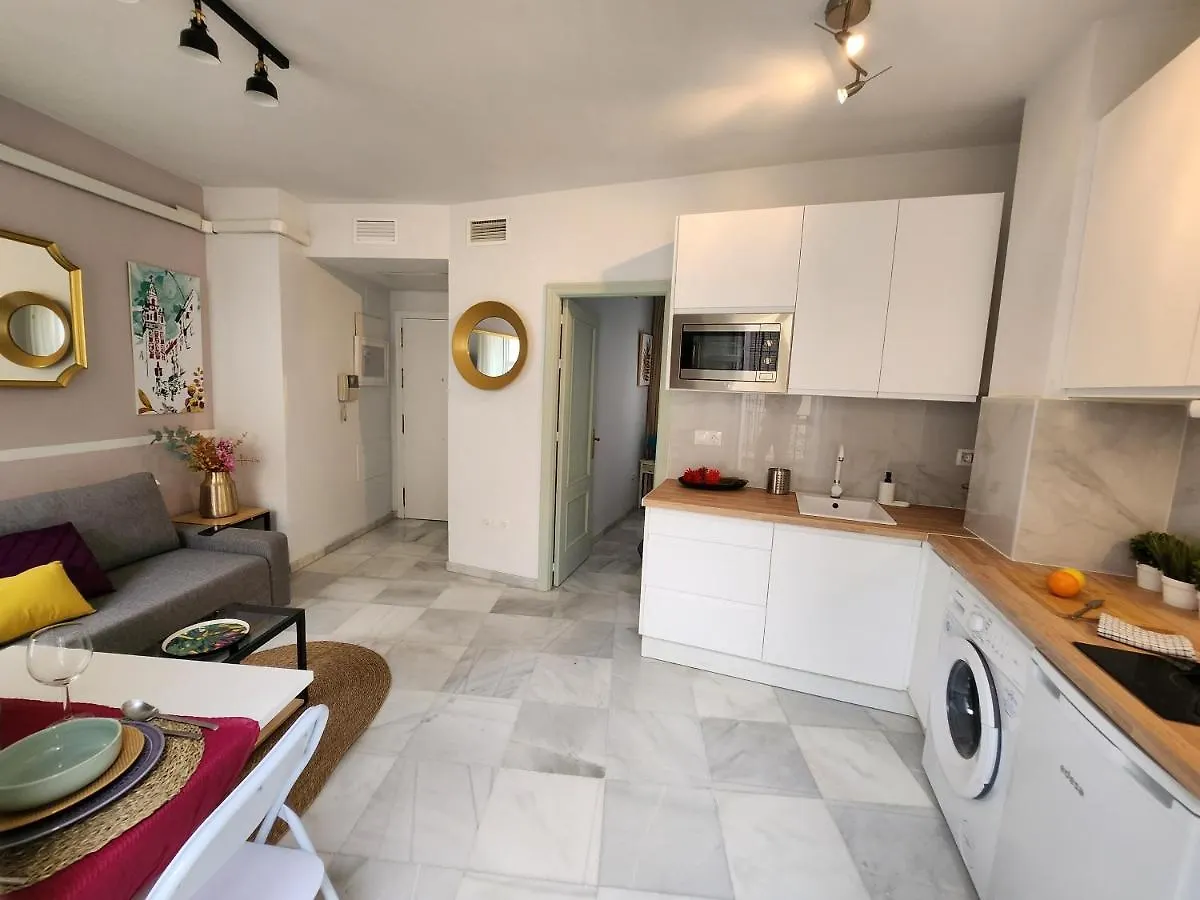 Lovely Center Apartments - Balcony Lux Sol Sevilla