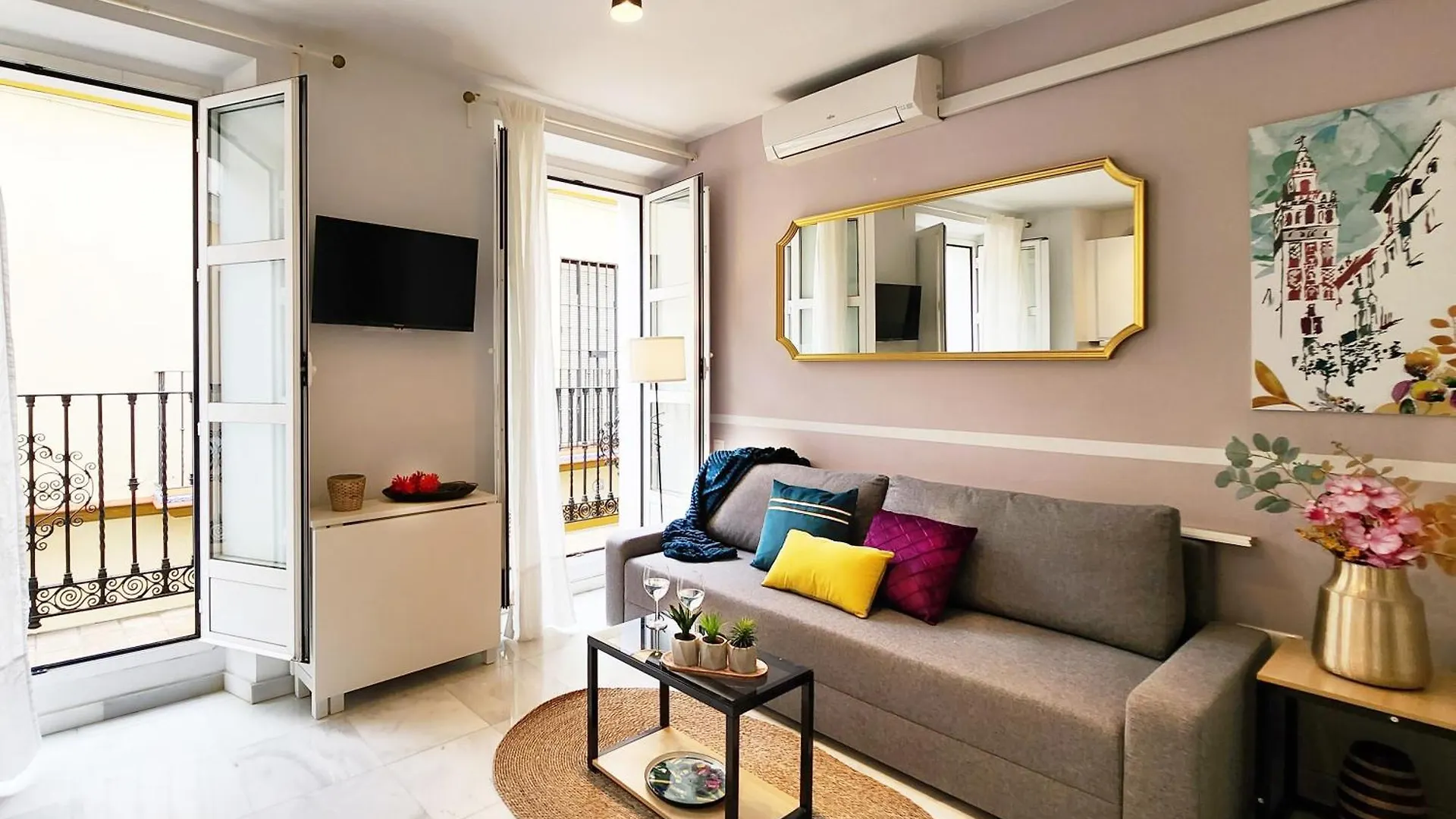 Lovely Center Apartments - Balcony Lux Sol Sevilla